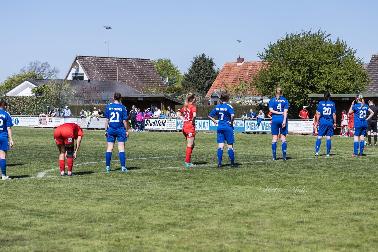 Bild 255 - F TSV Zarpen - Holstein Kiel II : Ergebnis: 2:6